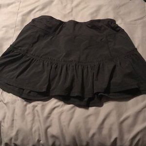 Lululemon ruffle skirt
